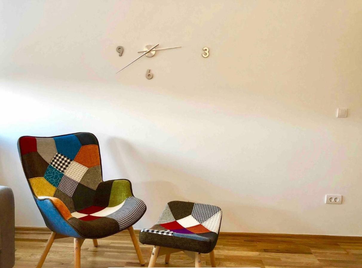 Appartamento Uptown Mili Belgrado Esterno foto