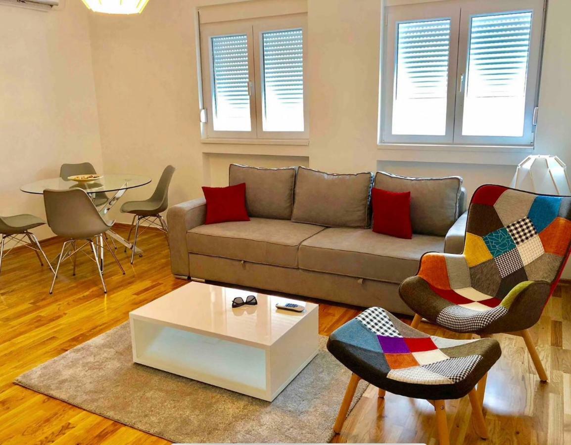 Appartamento Uptown Mili Belgrado Esterno foto